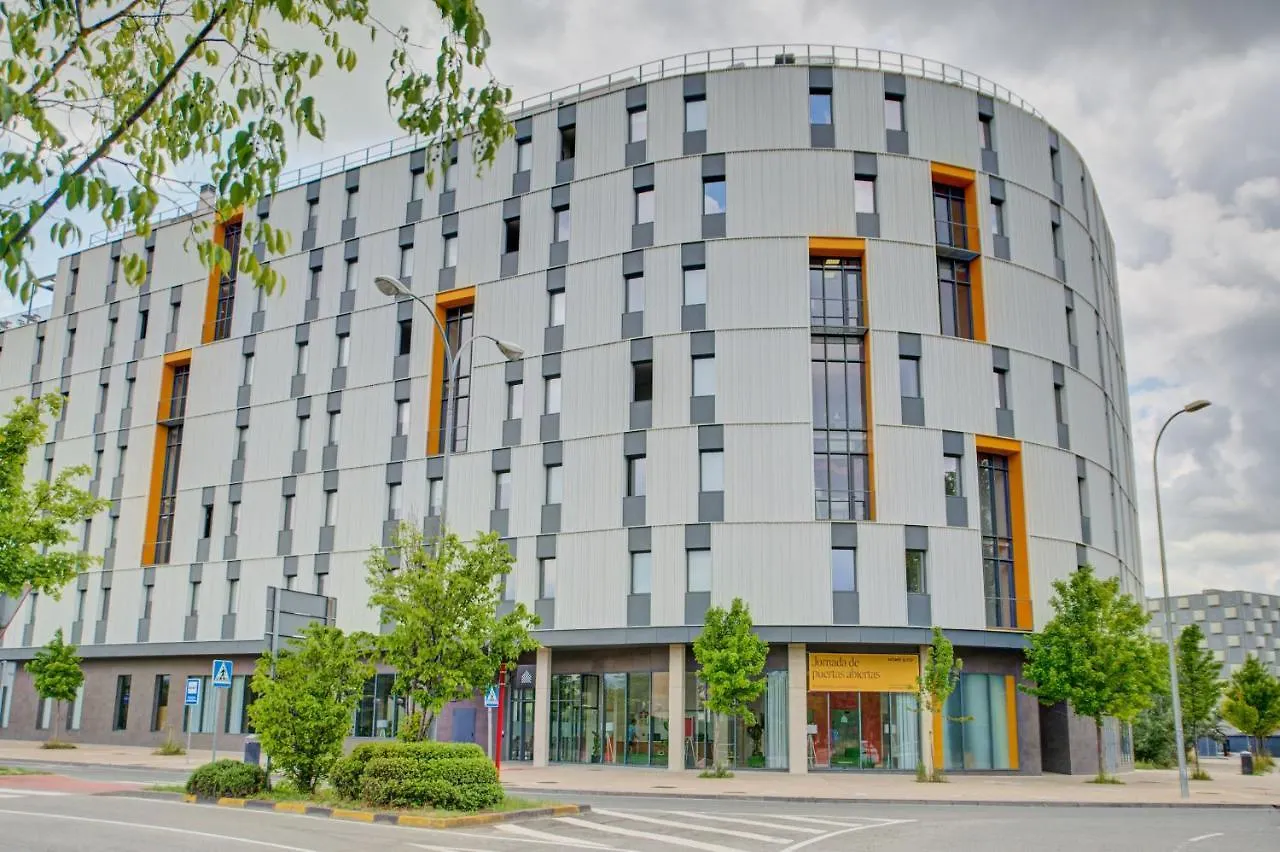 Estudios Y Habitaciones Modernas En Pamplona, Sk 0*, Pamplona Spain