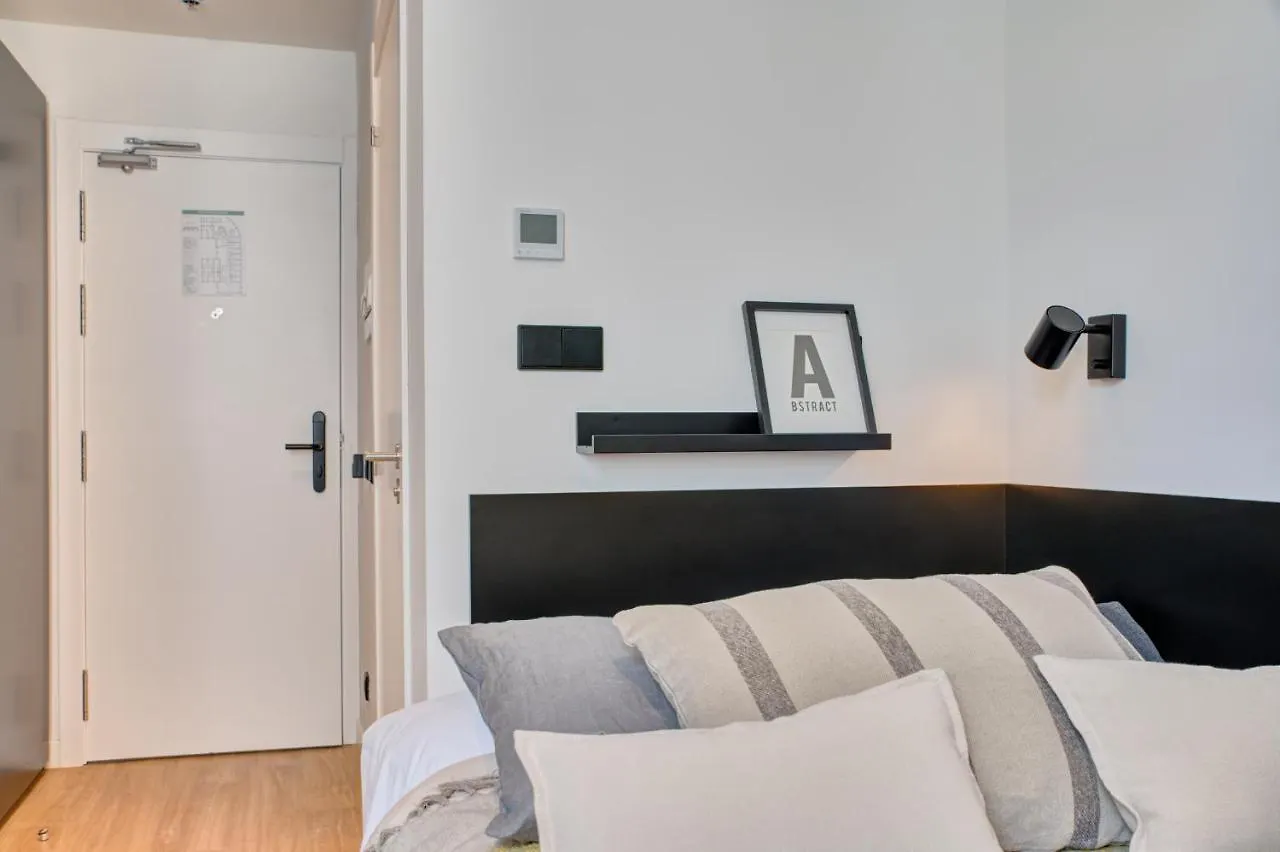 Apartment Estudios Y Habitaciones Modernas En Pamplona, Sk Spain