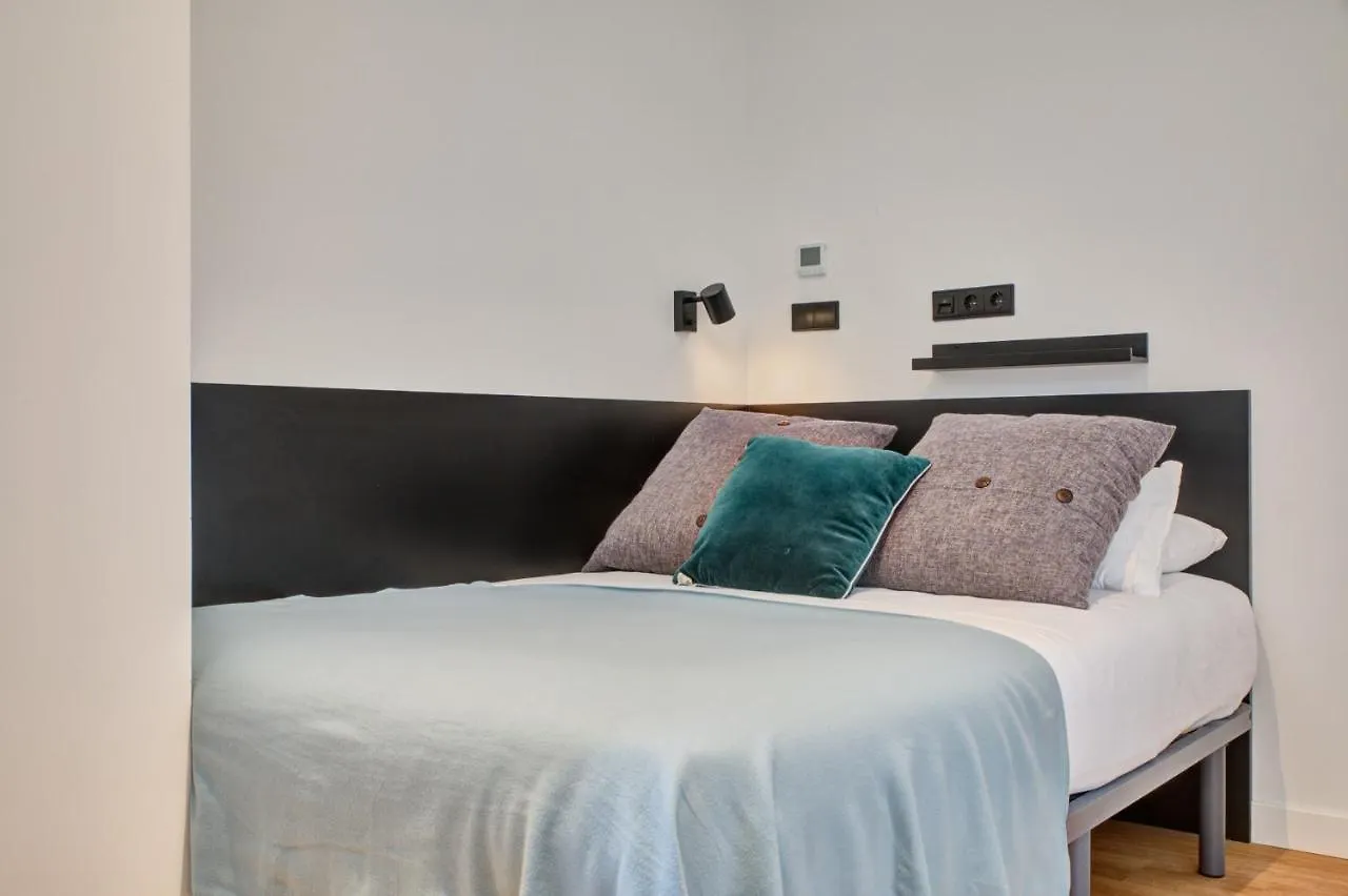 Apartment Estudios Y Habitaciones Modernas En Pamplona, Sk